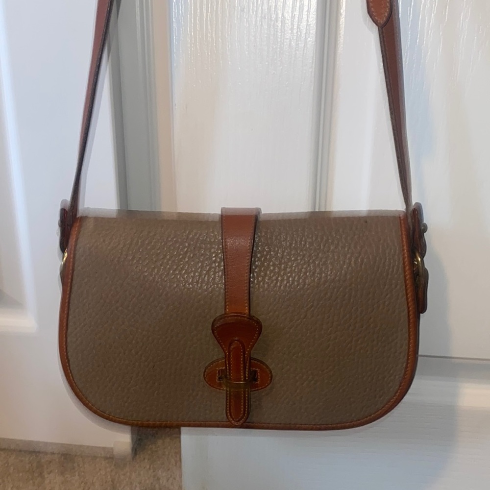 COPY - Dooney & Bourke 90’s Equestrian  Taupe Pebbled Leather Tan Trim Crossbod…